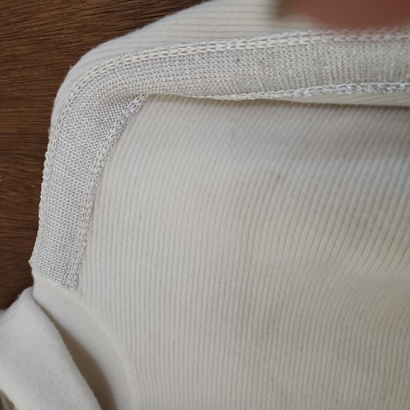 Jennifer Lopez size SMALL - Picture 5 of 11